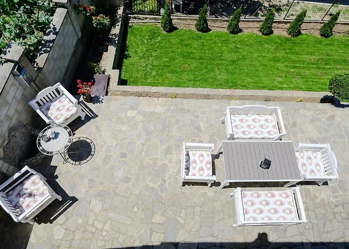 Willa Baywatch Galata