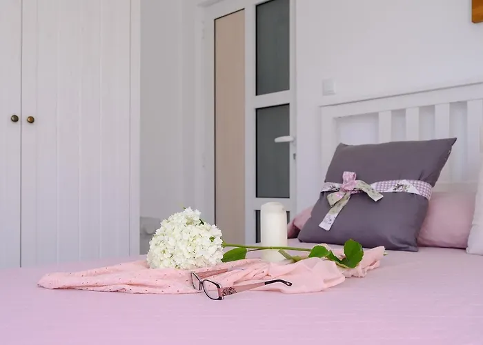 Baywatch Willa Galata